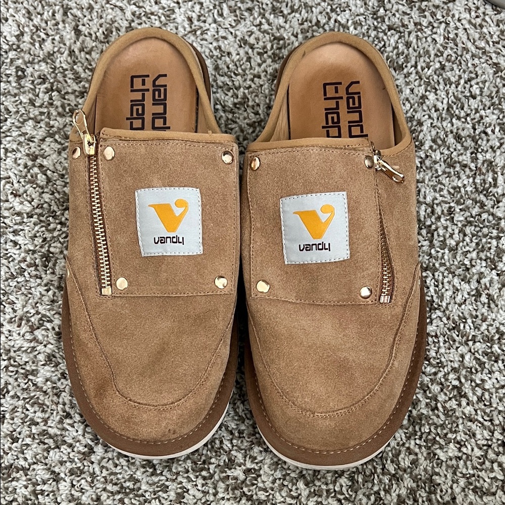 Vandy The Pink Carpenter Mules